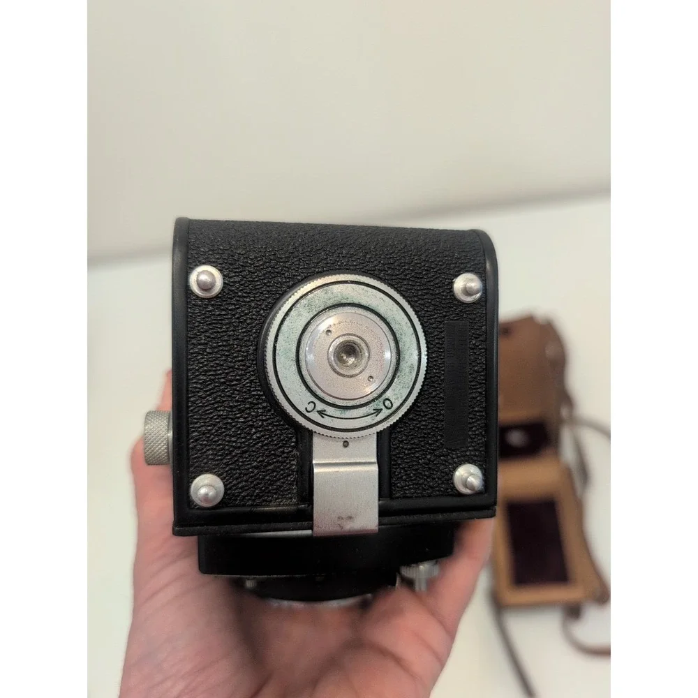 Auto Fifty Twin Lenses TLR Camera w/BIOKOR & TRI LAUSAR 80mm f3.5 LENSES Vtg